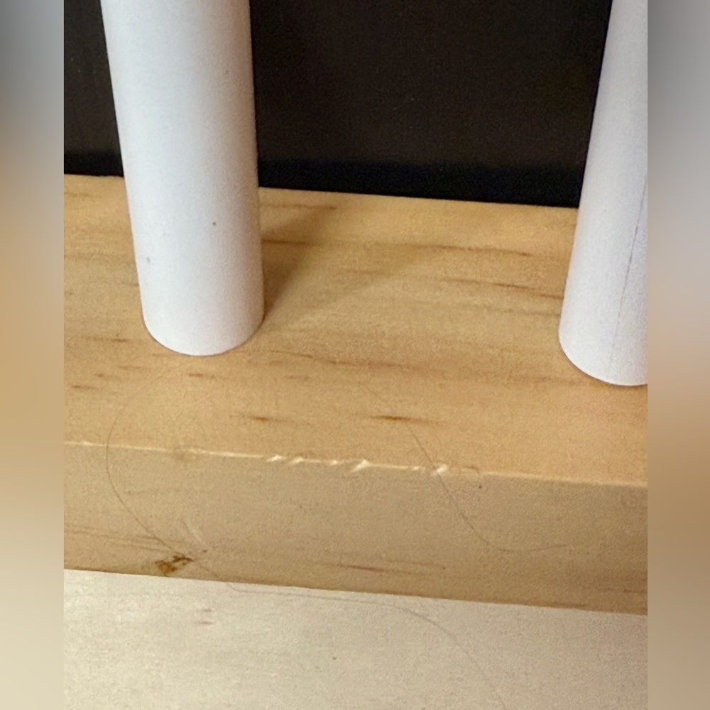 Wooden LED Candle Holder, battery operated. - Picture 6 of 7